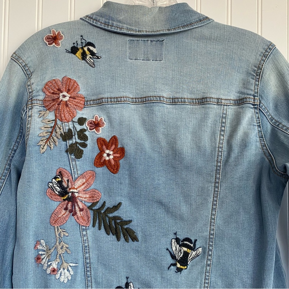 William Rast Blue Floral Embroidered Jean Jacket - Picture 9 of 11